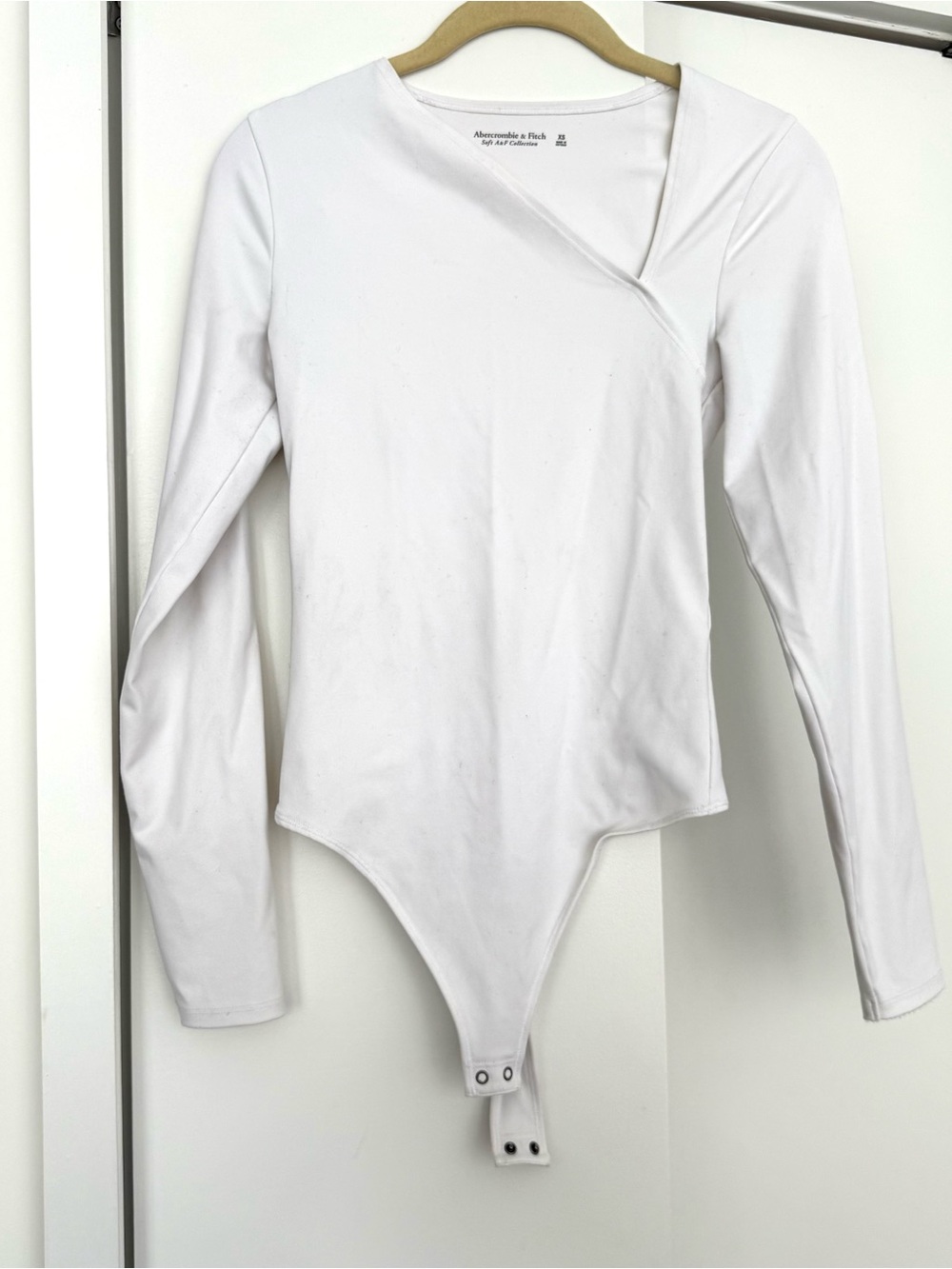 Abercrombie & Fitch White Long-Sleeve Bodysuit